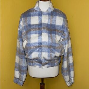 Cozy Plaid Teddy Jacket in Blue and White